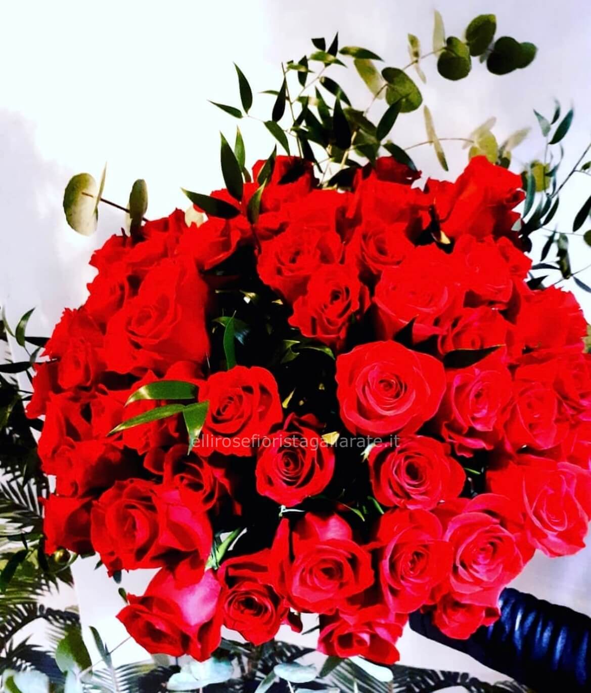 50 rose rosse!